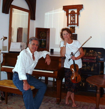 Robert Manno and Magdalena Golczewski